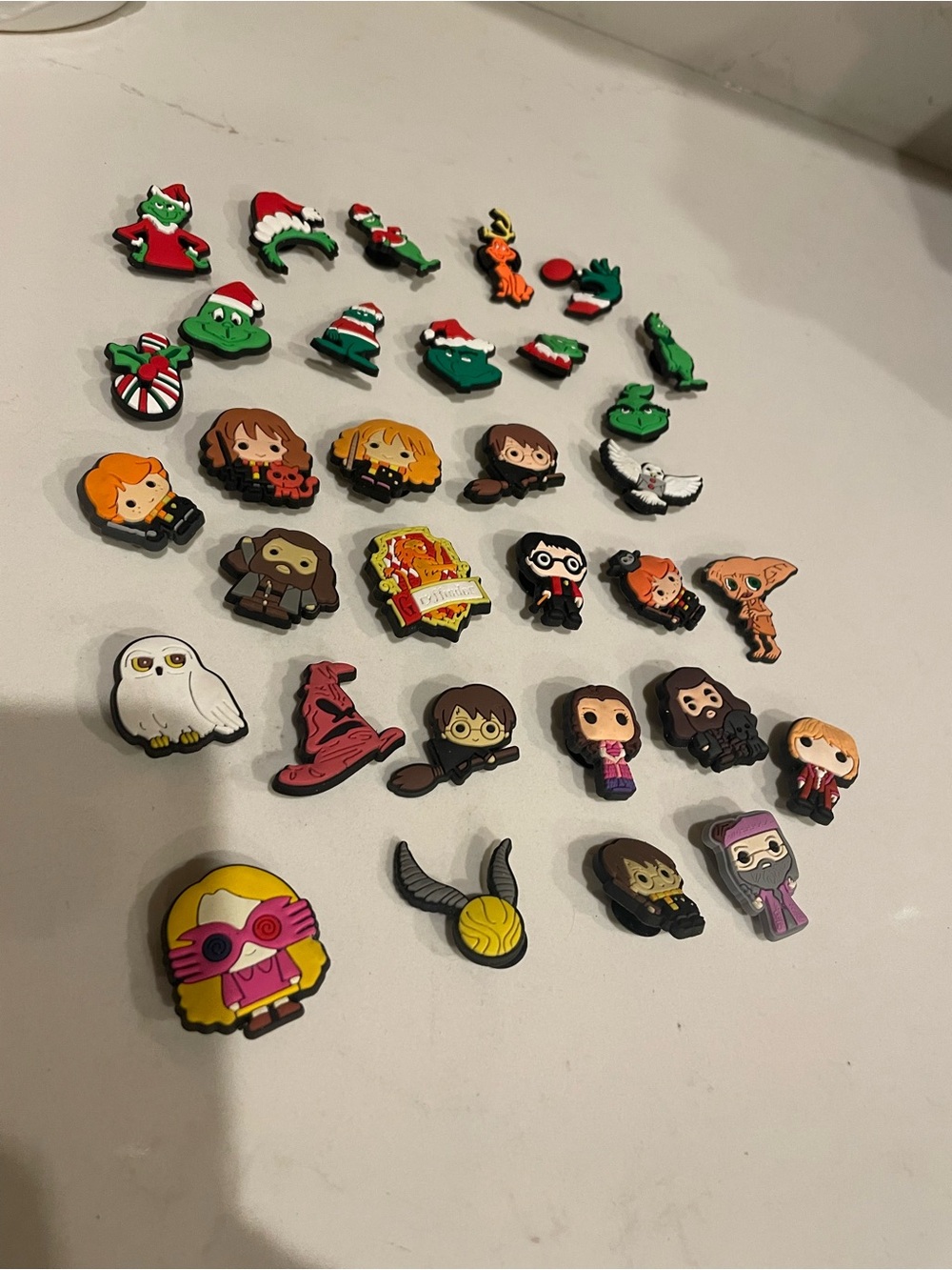 Grinch and Harry Potter Jibbitz Croc Charms Lot - Assorted Character Icons